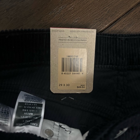 Levi’s 315 Shaping Bootcut Corduroy Pants - Picture 4 of 5